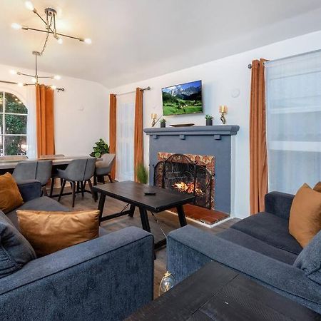 Chic And Spacious 3Br Gem In Central La ロサンゼルス エクステリア 写真