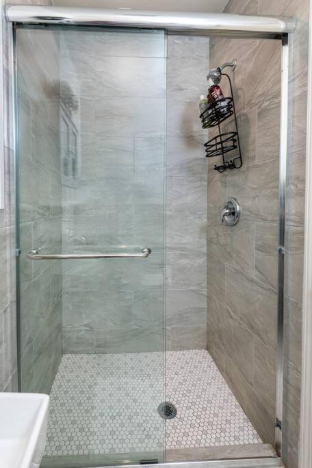Chic And Spacious 3Br Gem In Central La ロサンゼルス エクステリア 写真
