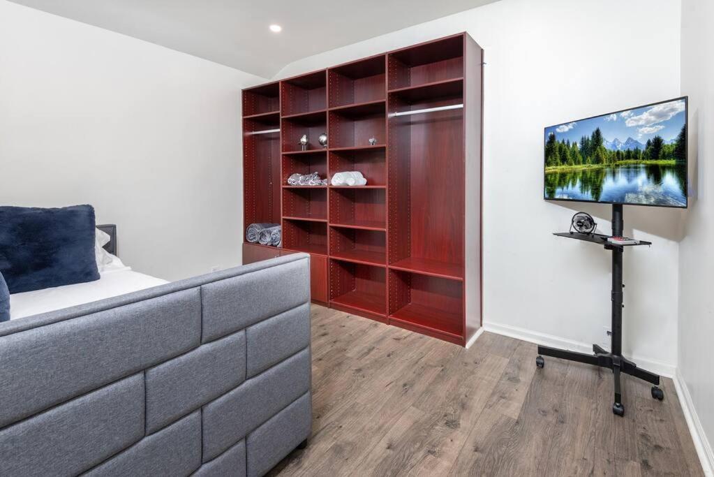 Chic And Spacious 3Br Gem In Central La ロサンゼルス エクステリア 写真